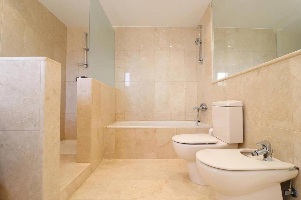 Appartement Amazing 3bedroom Flat With Seafront Views & Pool By Sharingco *