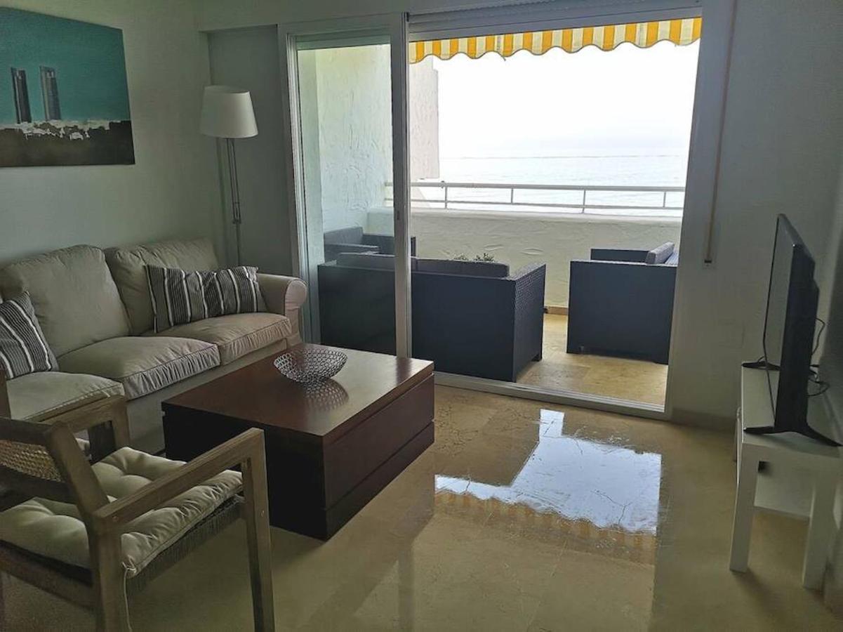 Appartement Amazing 3bedroom Flat With Seafront Views & Pool By Sharingco